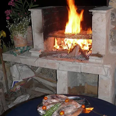 Grebnos Stonehouse Ξενοδοχείο